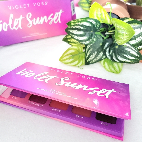 Violet Voss Sunset Make Up Palette - Picture 2 of 5